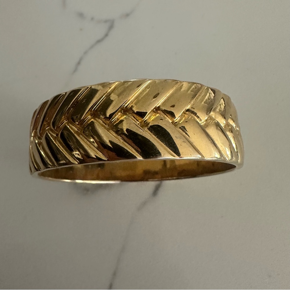 J. Crew Wide Herringbone Braided Woven Bandle Bracelet in Gold Tone 3/4" Wide